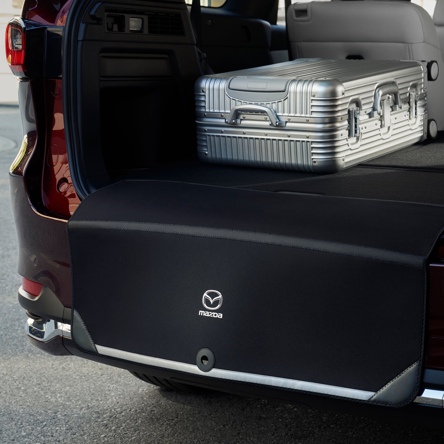 Loading Sill Protector | Mazda