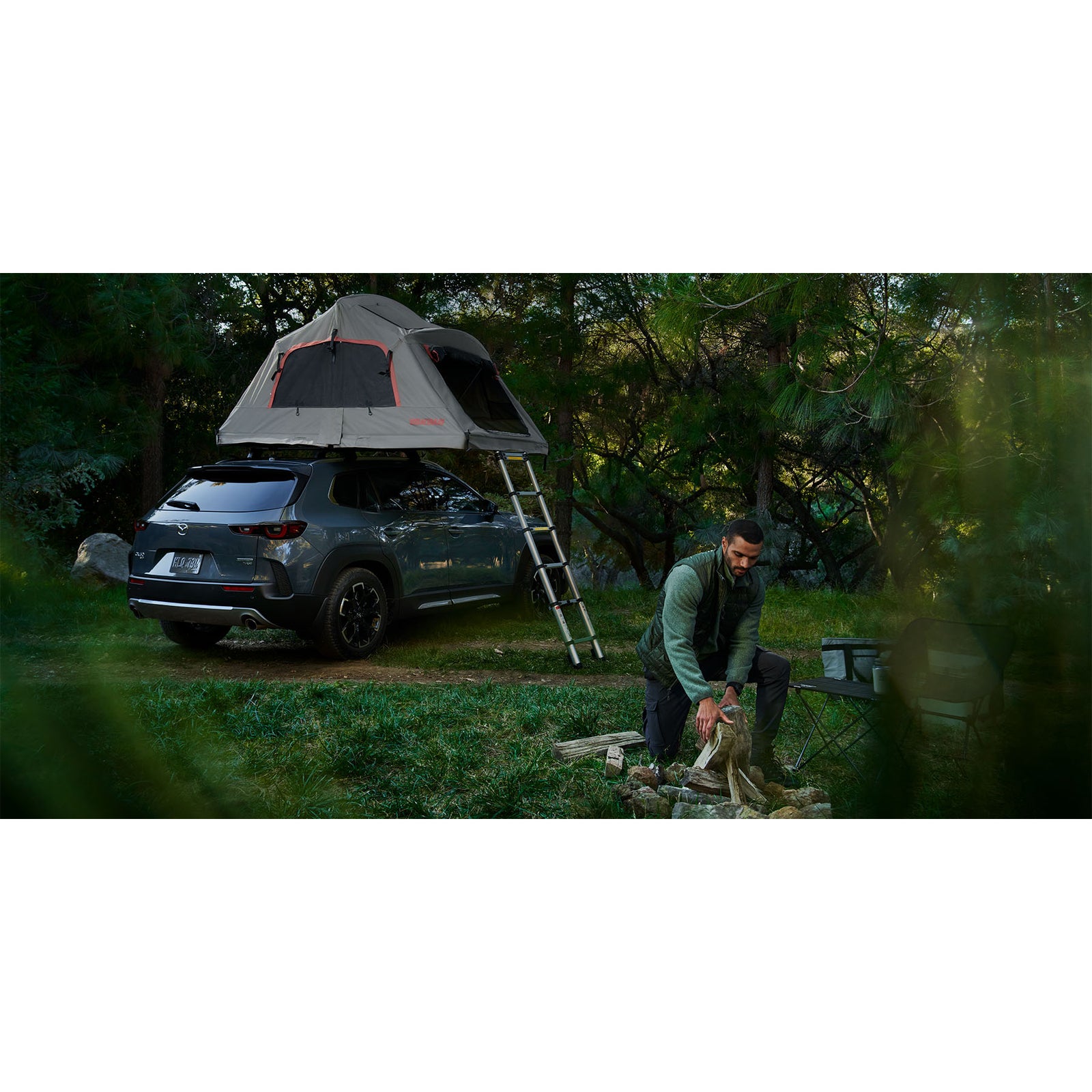 Roof Rack Accessory: Rooftop Tent (2-Person) | Yakima SkyRise HD Small