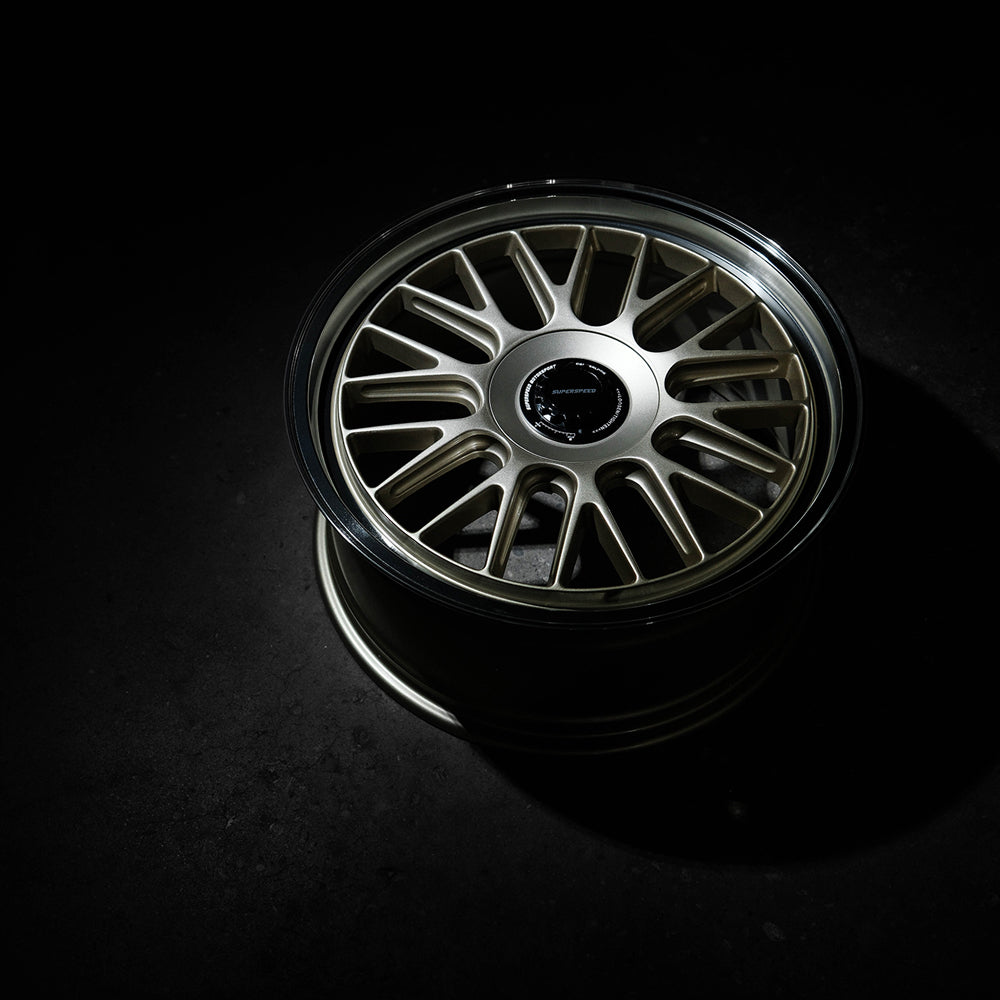 Superspeed FlowForm RF01 NEO Alloy Wheel (Machined Lip Gold) — 18", 19"