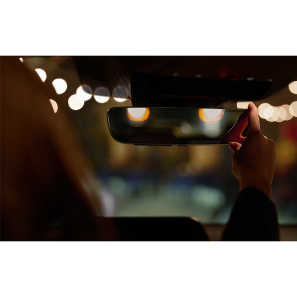 Auto-Dimming-Mirror-with-