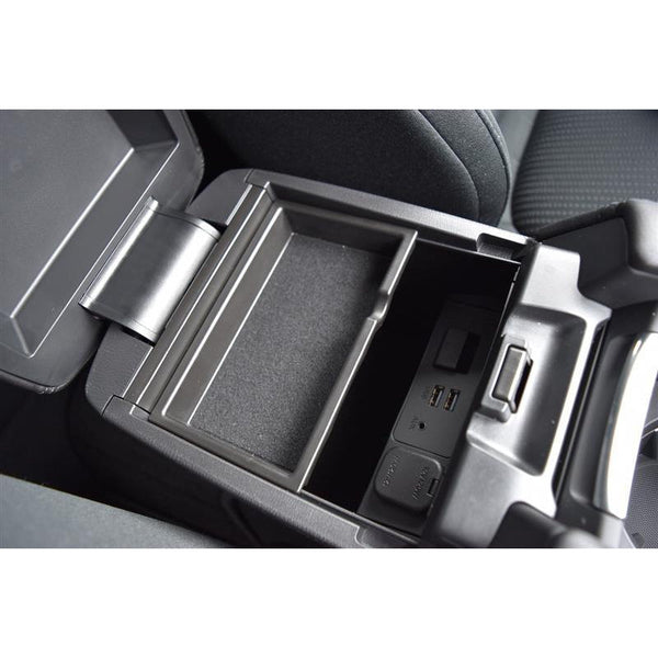 Mazda 3 store center console tray